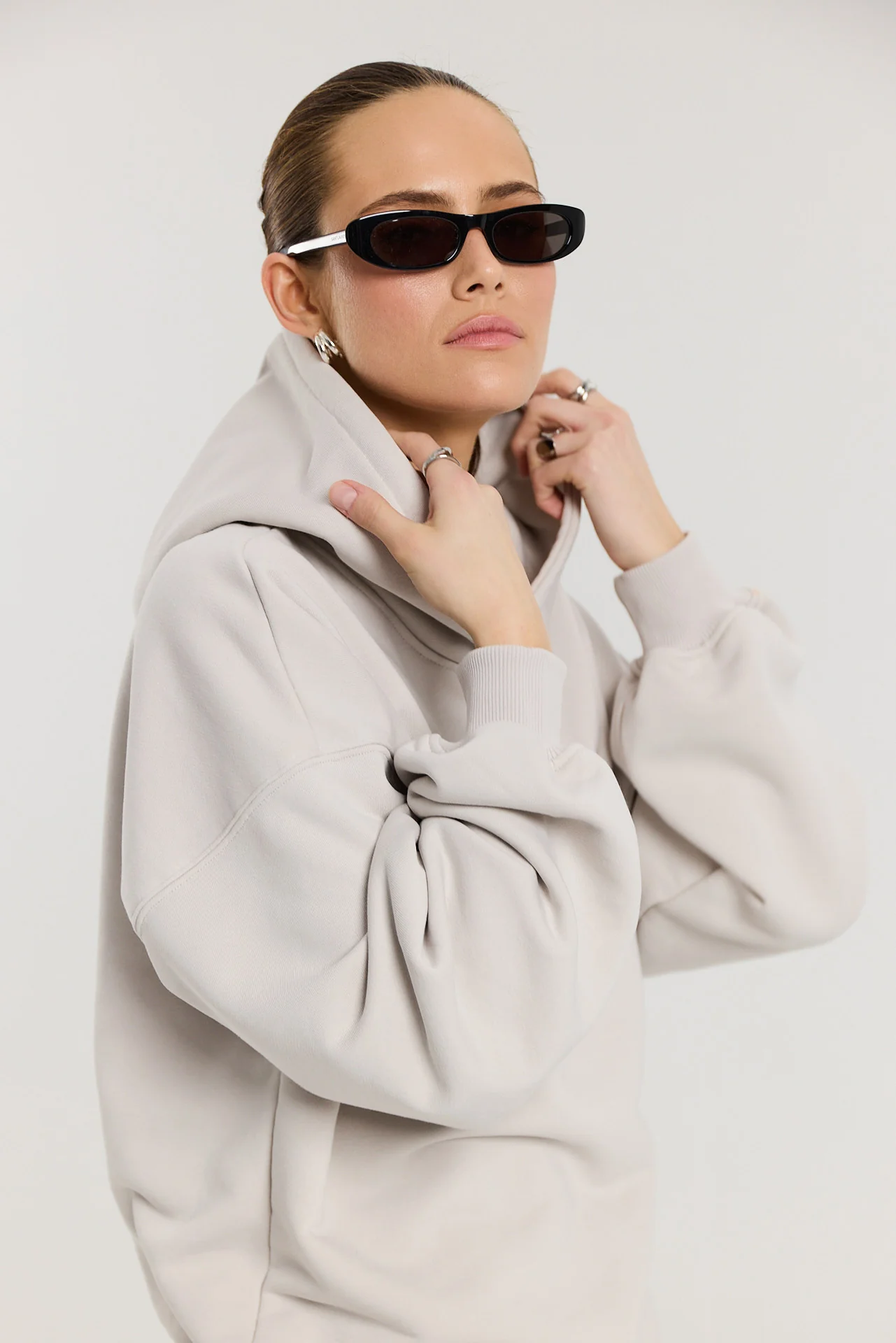 Bluza Boyfriend Hoodie almond milk - Image 2
