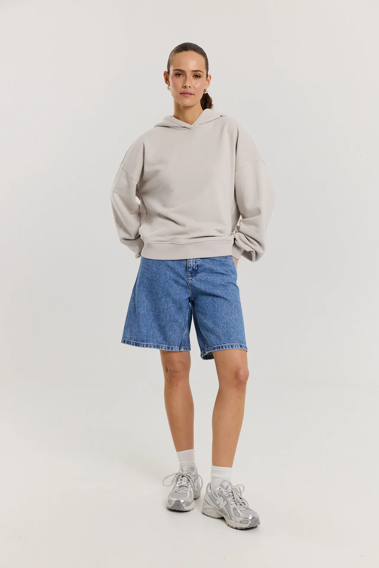 Bluza Boyfriend Hoodie almond milk - Image 4