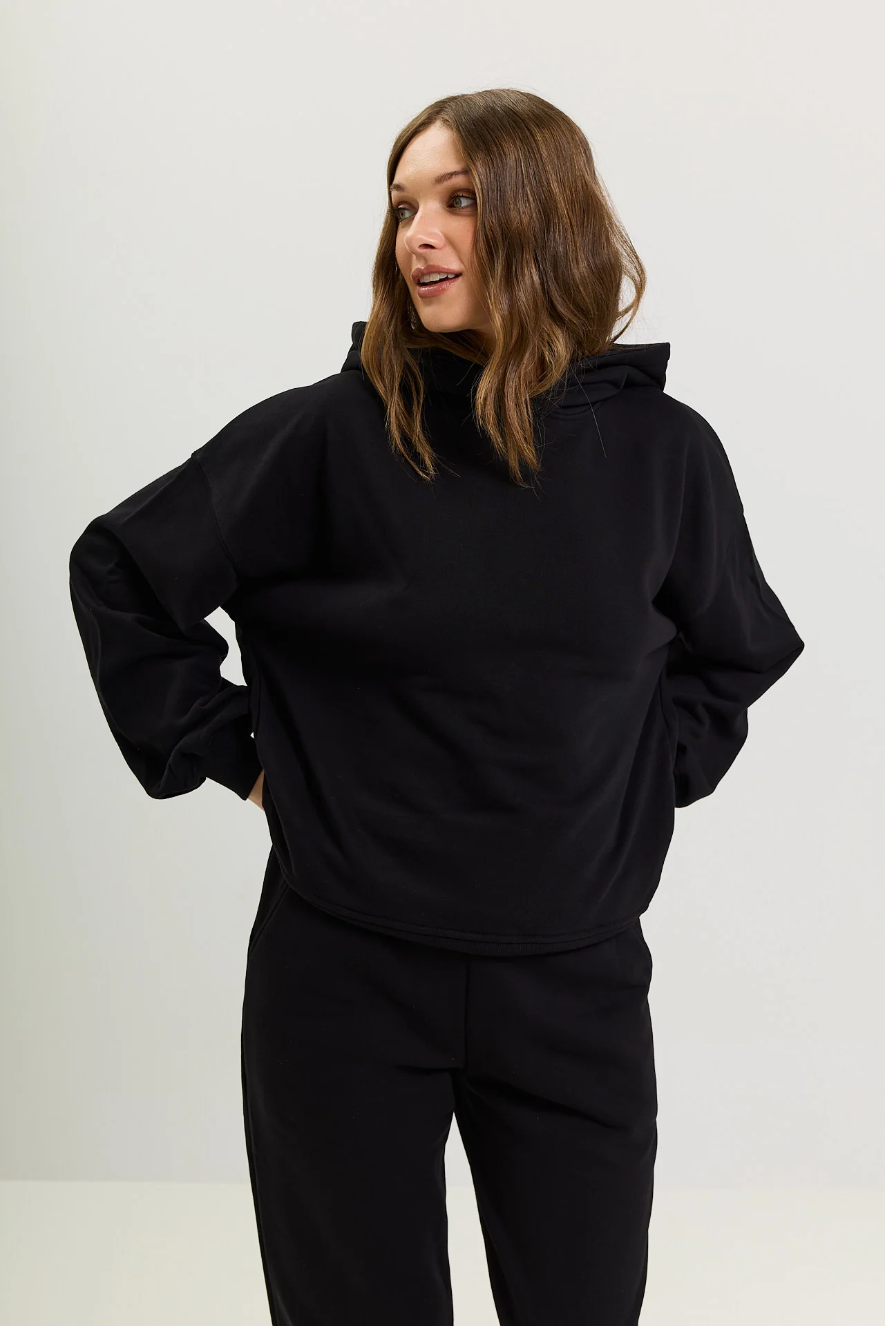 Bluza Boyfriend Hoodie black - Image 6