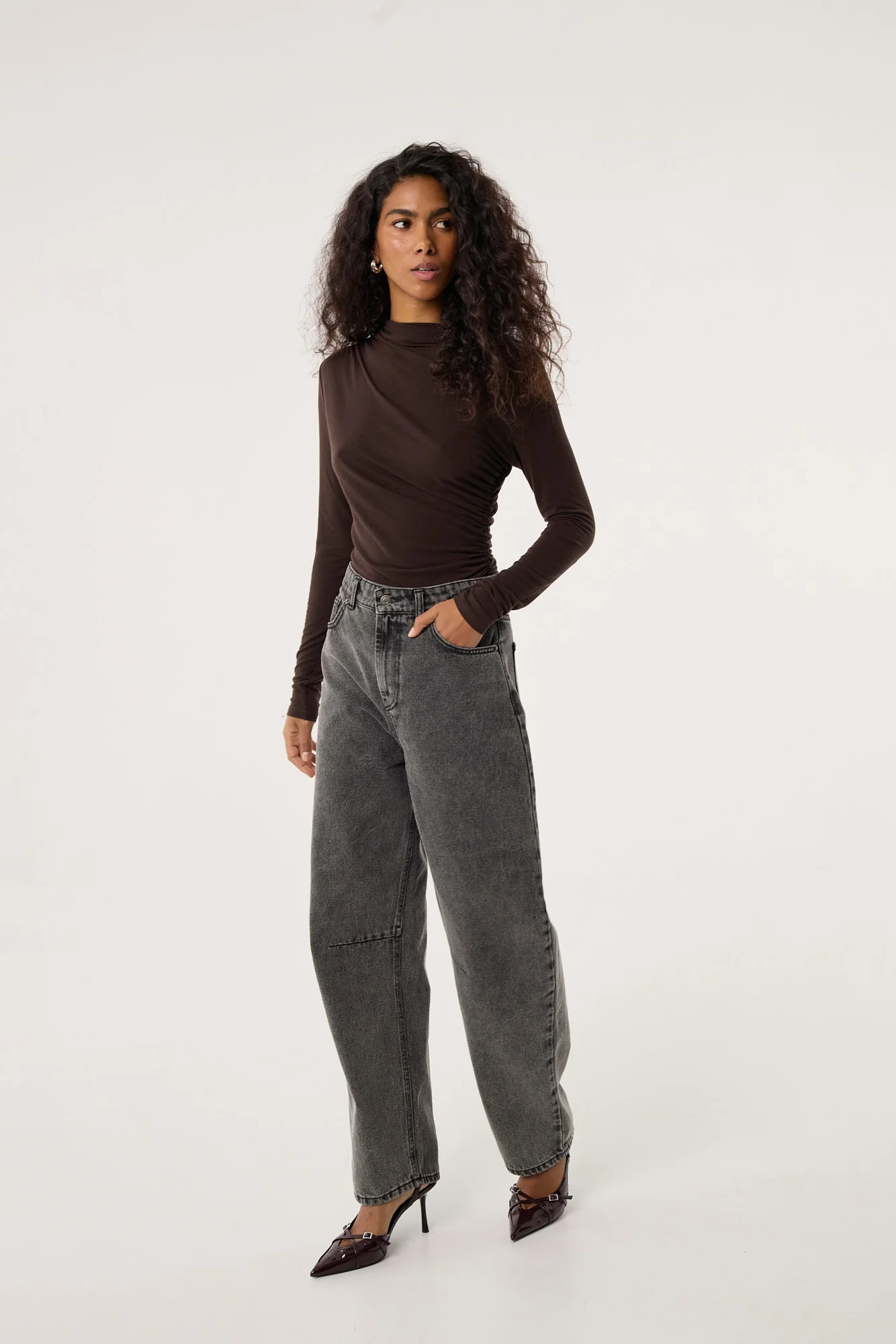 Jeansy Barrel grey - Image 6