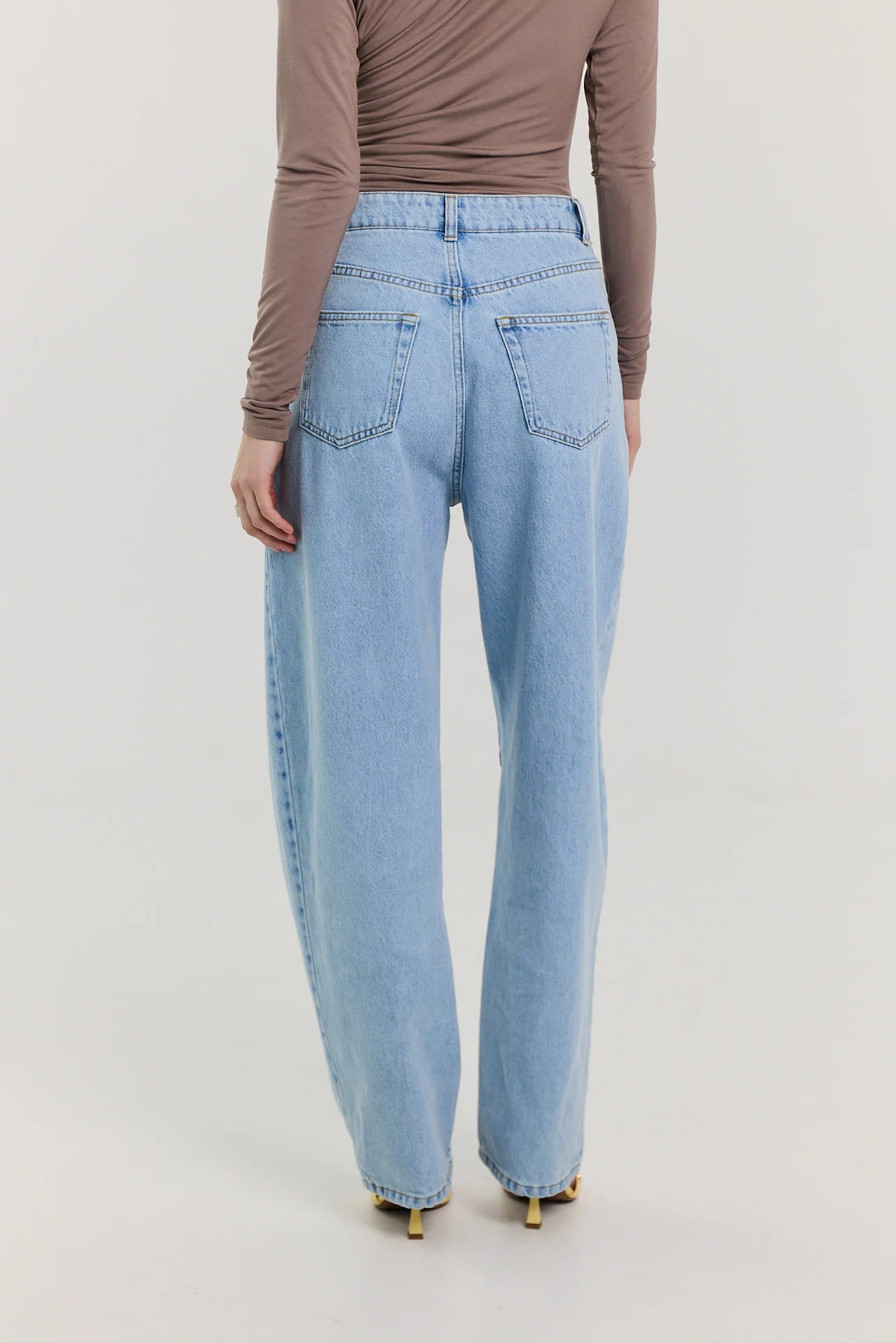 Jeansy Barrel light blue - Image 2