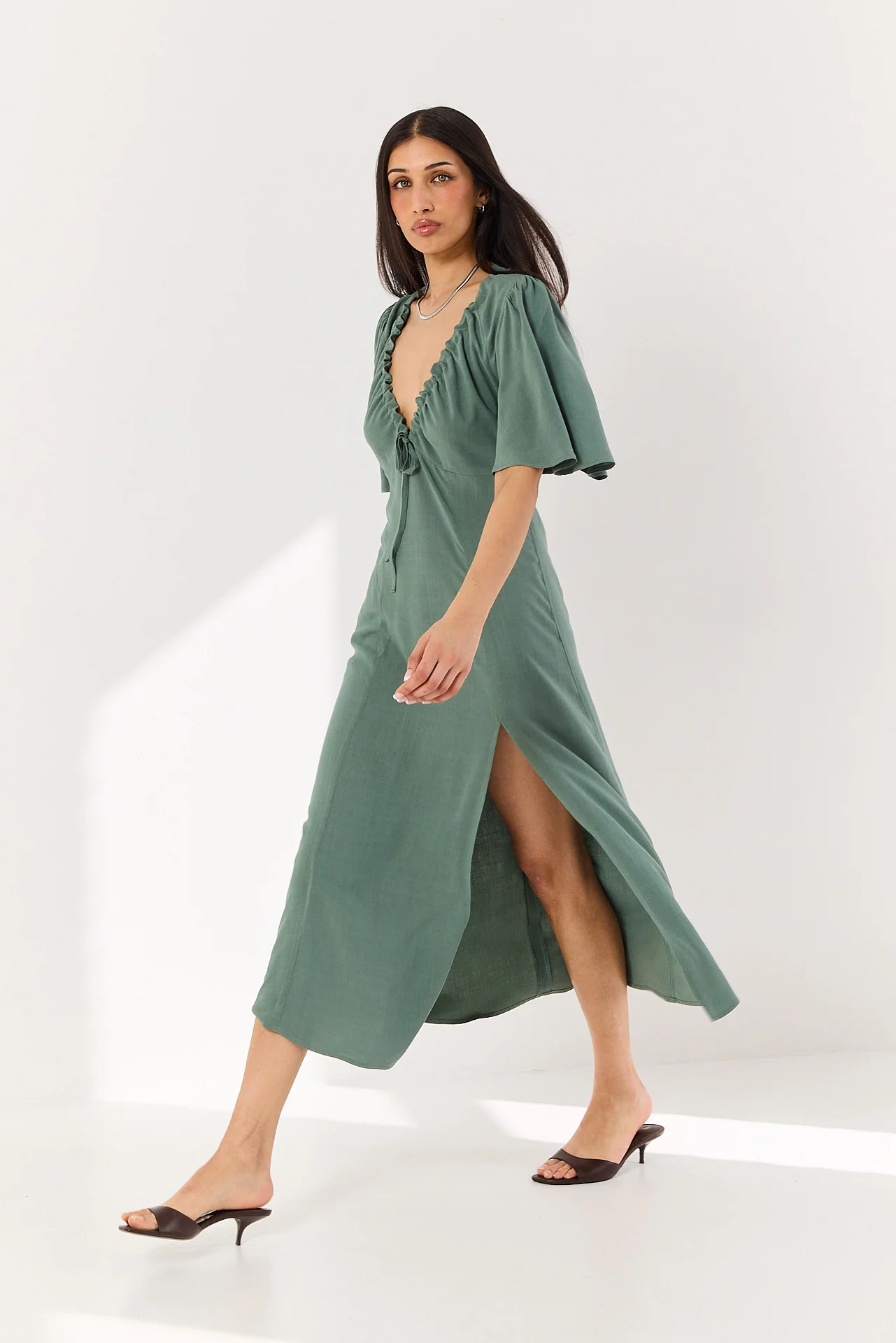 Sukienka Alessa smoky green - Image 7