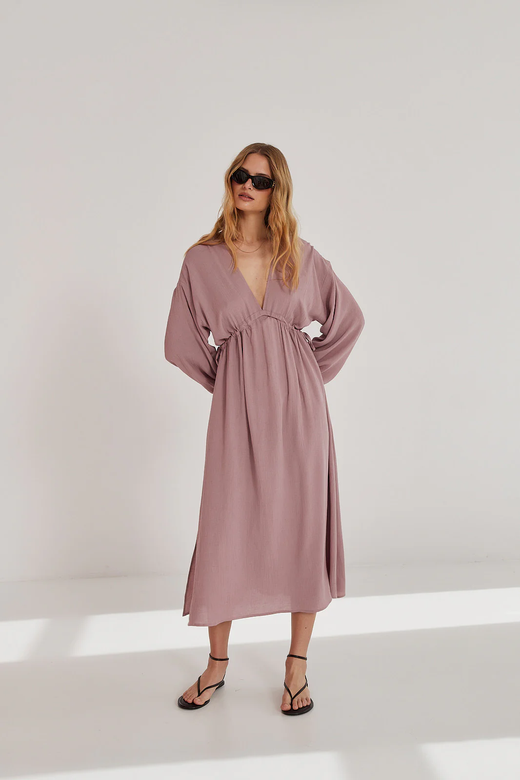 Sukienka Daphne mauve - Image 3