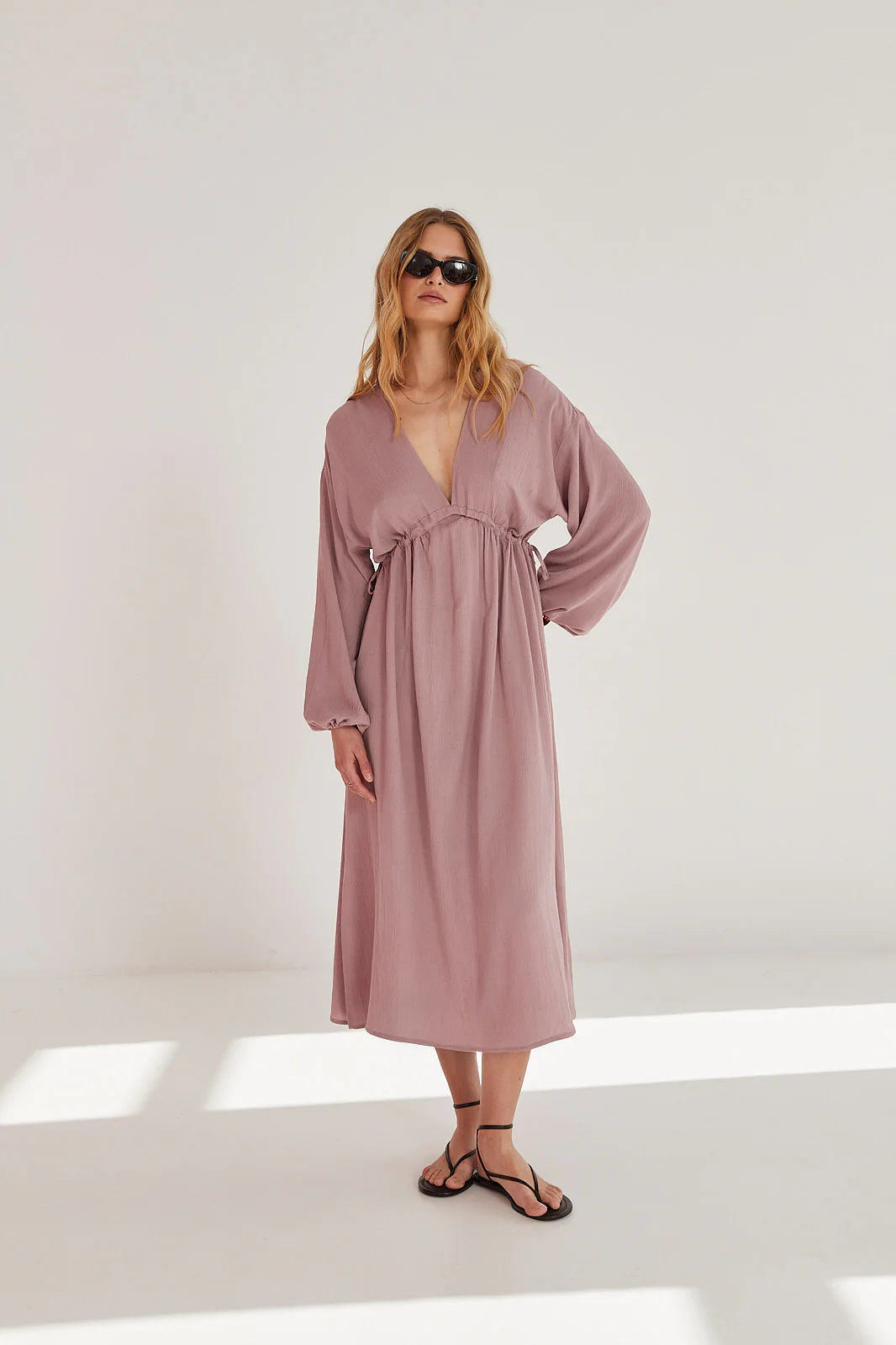 Sukienka Daphne mauve - Image 4