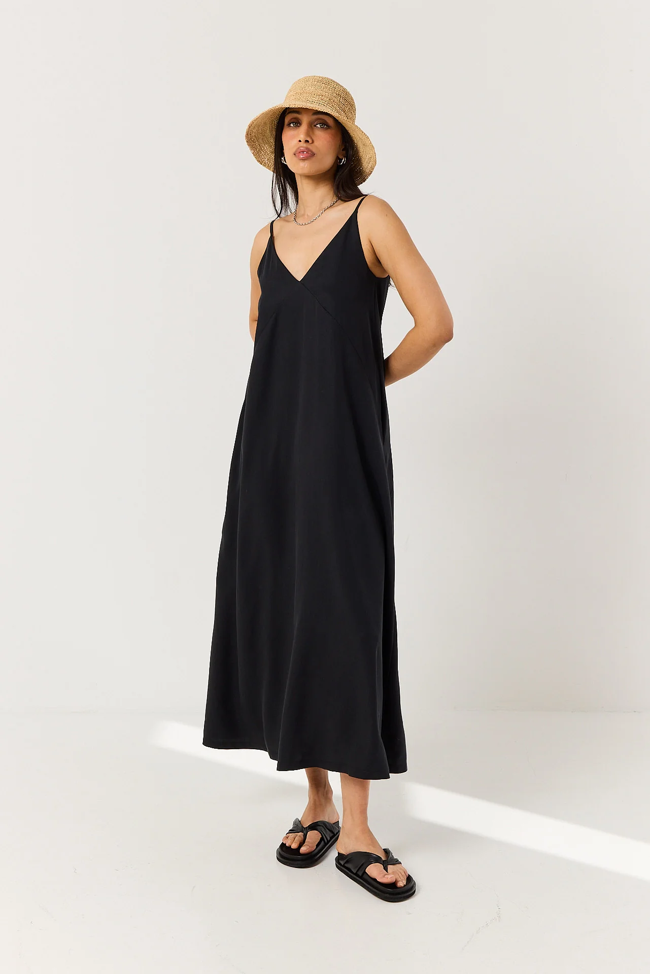 Sukienka Romeo black - Image 8