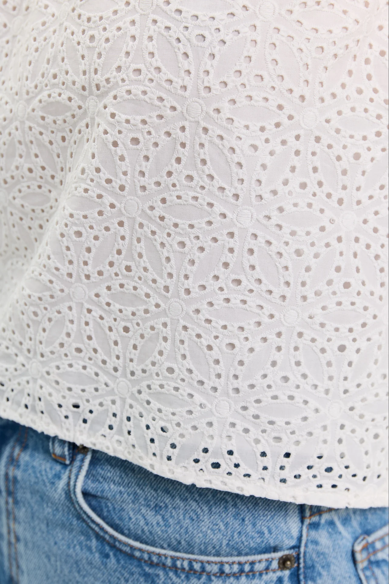 Top Laurel white - Image 2